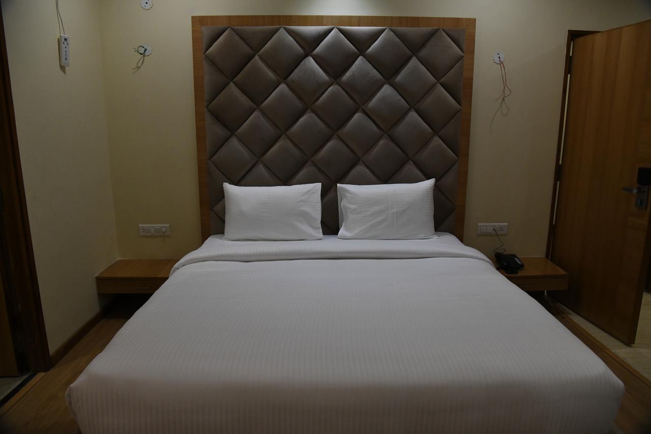 Hotel Avalon Inn Ambikāpur Exterior foto